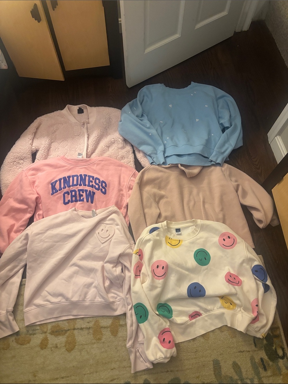 Bundle of girl sweatshirts